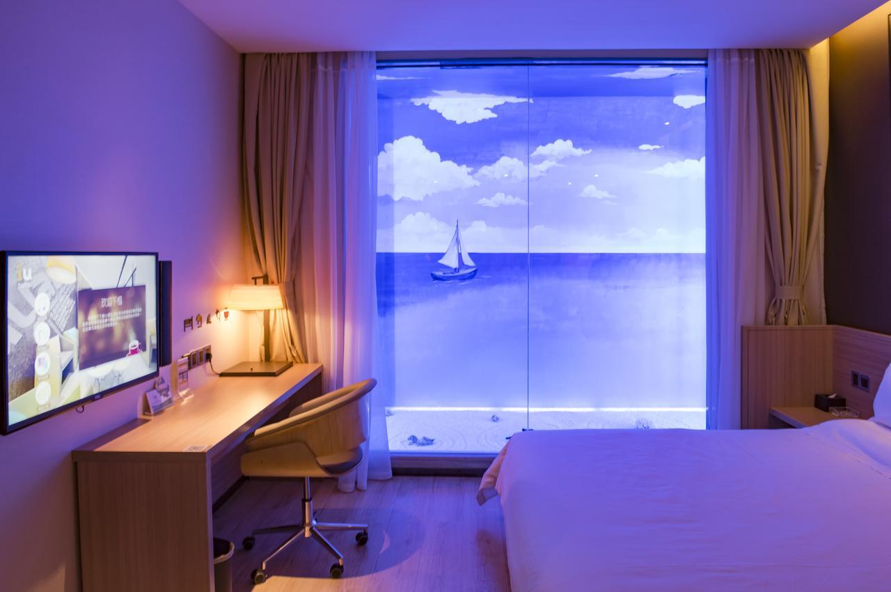Iu Hotel Urumqi Shinianzi Bus Station Zewnętrze zdjęcie